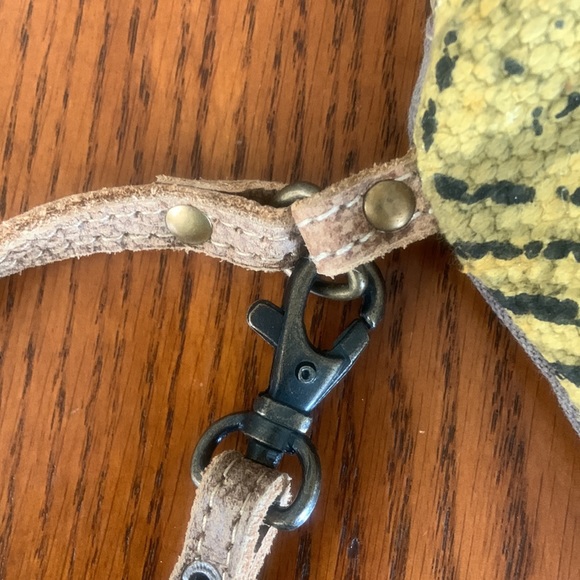 SALE NWOT “Myra Bag” Clutch/Cosmetic Bag 9”x 7” Canvas/Upholstery Recycled FIRM - Picture 14 of 14